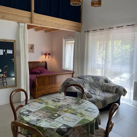 Vakantiehuis Le Clos Du Jardin Beynost